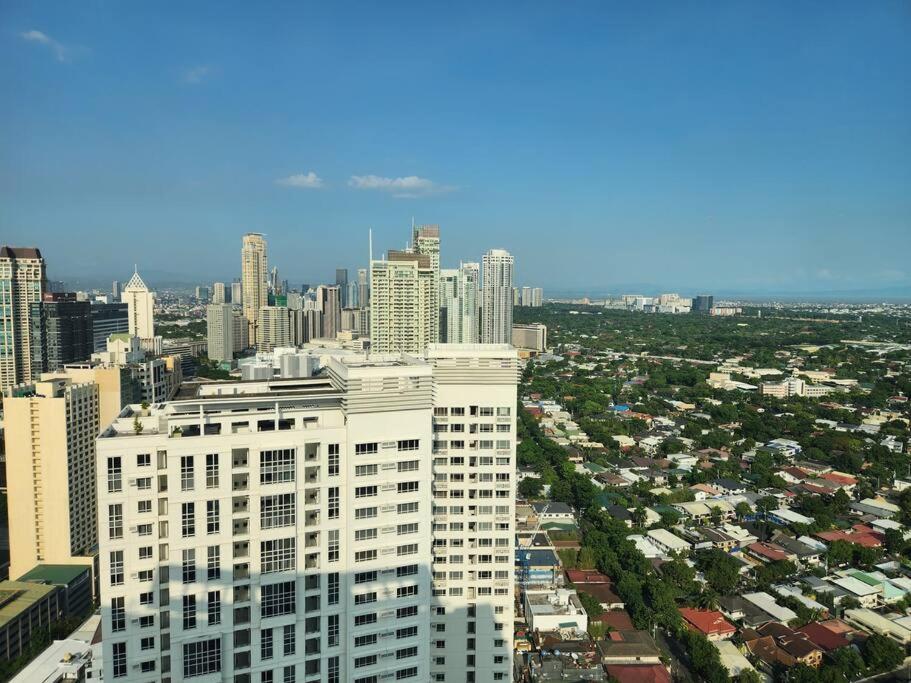 Makati Penthouse With Stunning City Skyline View Манила Экстерьер фото